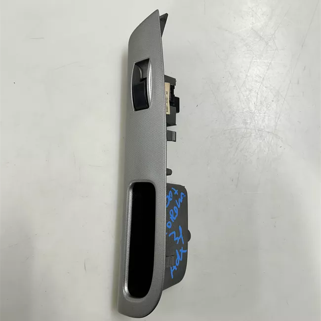 Interruttore alzacristalli porta anteriore