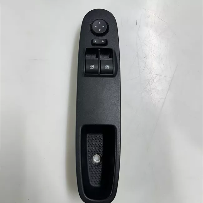 Blocco comandi alzacristalli e retrovisori esterno sinistro