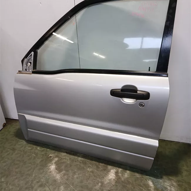 Porta anteriore sinistra