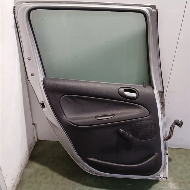 Porta posteriore sinistra