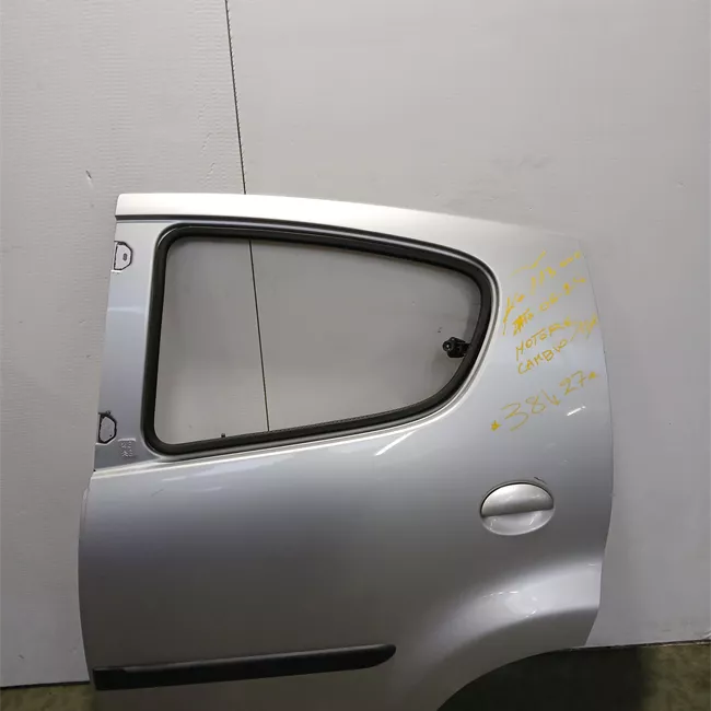 Porta posteriore sinistra