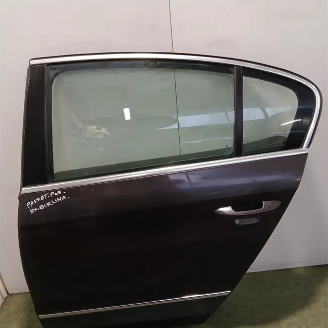 Porta posteriore sinistra