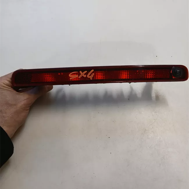 Fanale stop supplementare