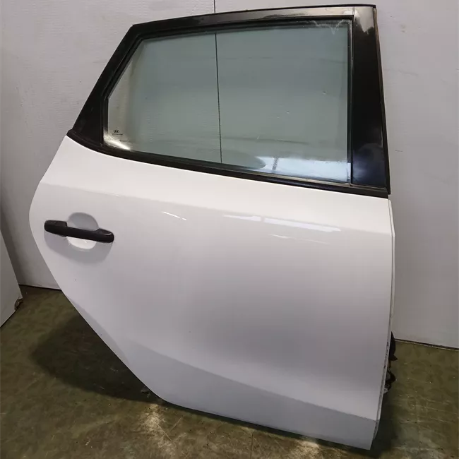 Porta posteriore destra