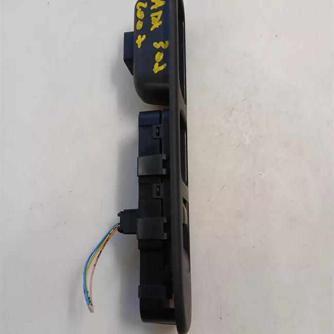 Interruttore alzacristalli porta anteriore