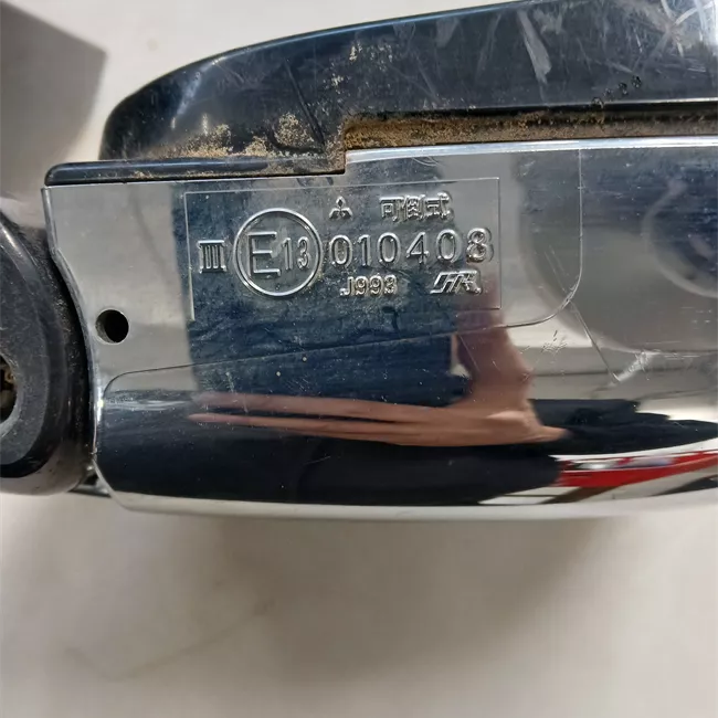 Retrovisore esterno regolazione elettrica destro nero satinato