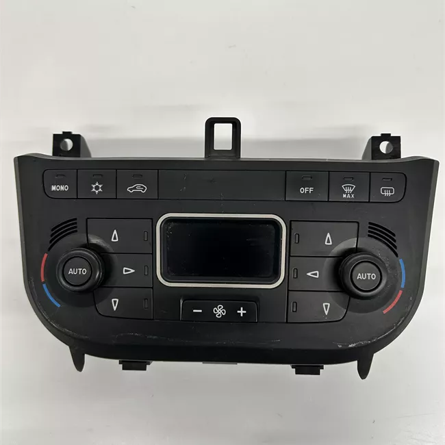 Blocco comando climatizzazione con a/c automatico