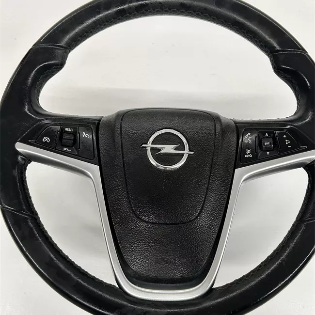 Volante con azion.radio/com.cruise