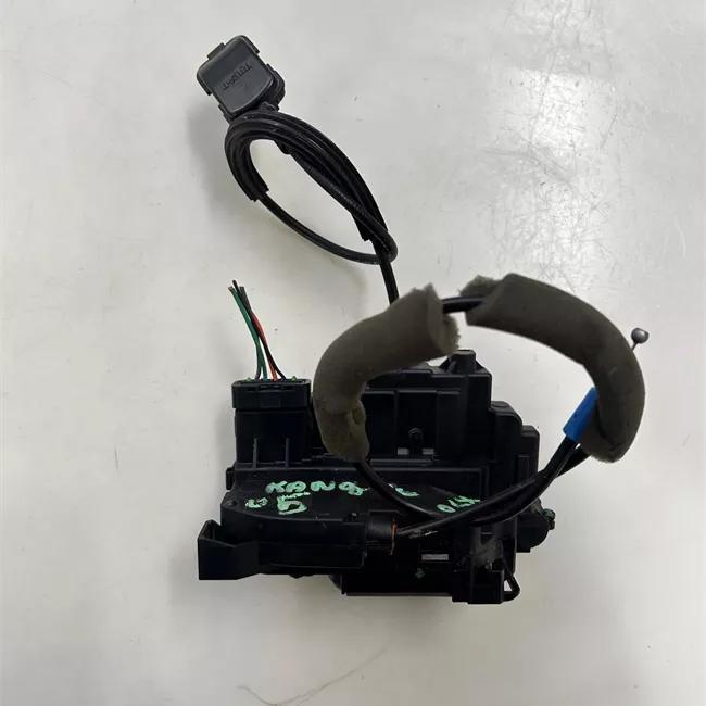 Serratura porta posteriore sinistra