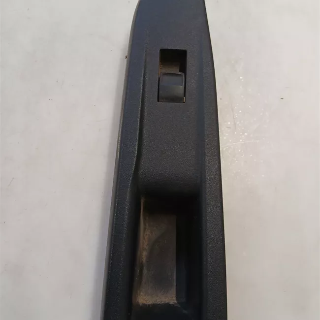 Interruttore alzacristalli porta anteriore