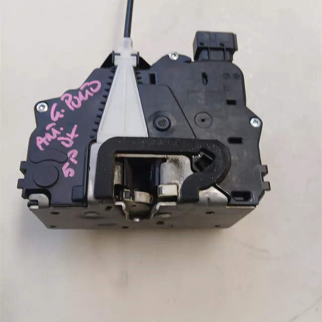 Serratura porta anteriore destra