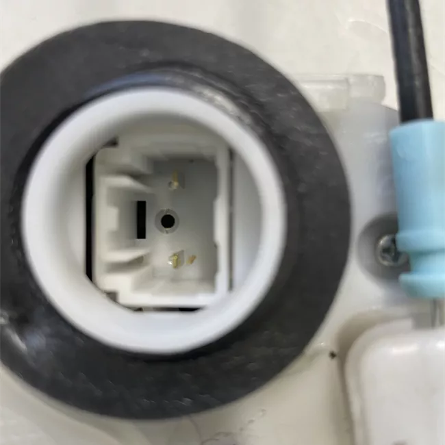 Serratura porta posteriore sinistra con chiusura centralizzata