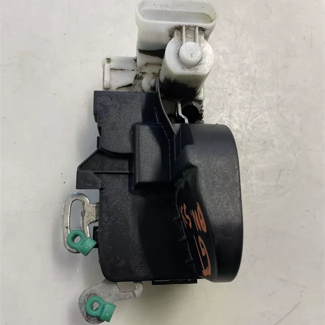 Serratura porta anteriore sinistra