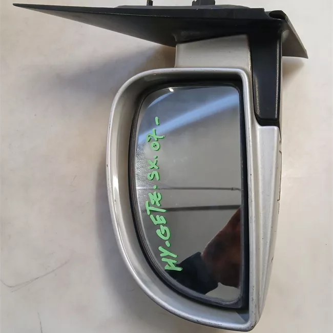 Retrovisore esterno sinistro Elettrico