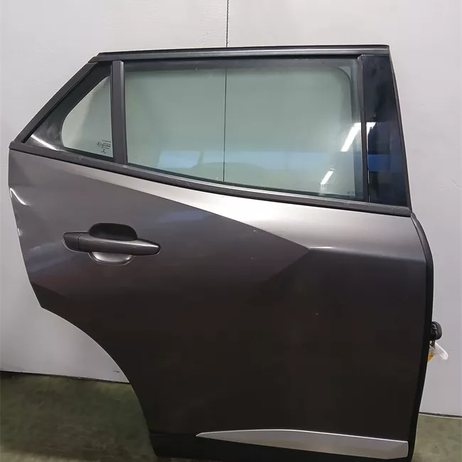 Porta posteriore destra