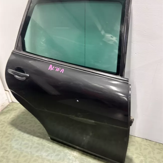 Porta posteriore destra