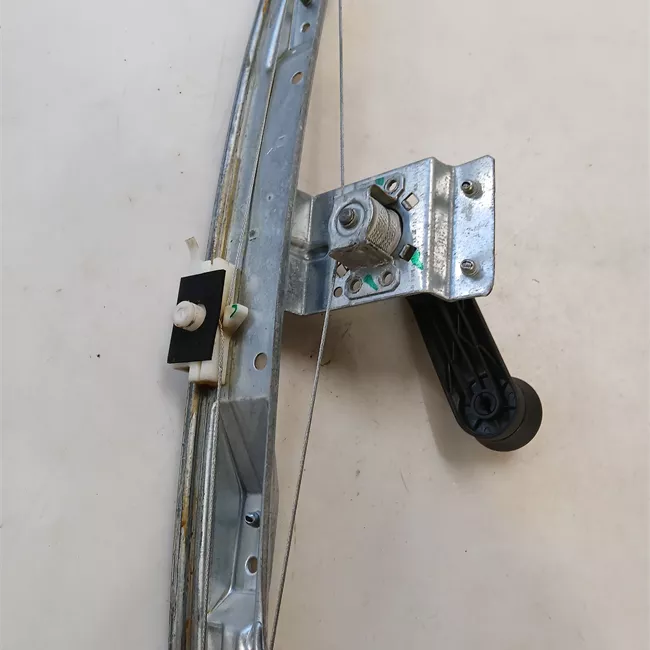 Alzacristallo porta posteriore sinistro