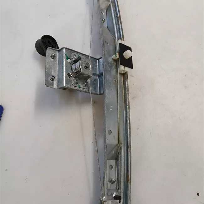 Alzacristallo porta posteriore sinistro