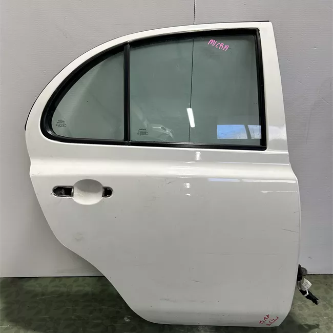 Porta posteriore destra