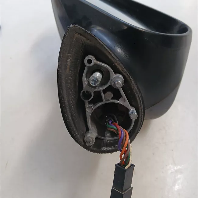 Retrovisore esterno regolazione elettrica sinistro con regol.riscald.ripieg.elettrico nero satinato