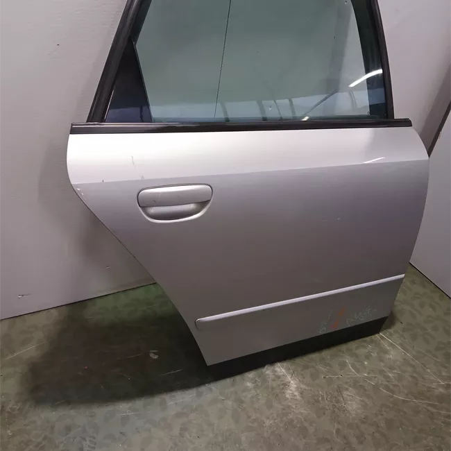 Porta posteriore destra