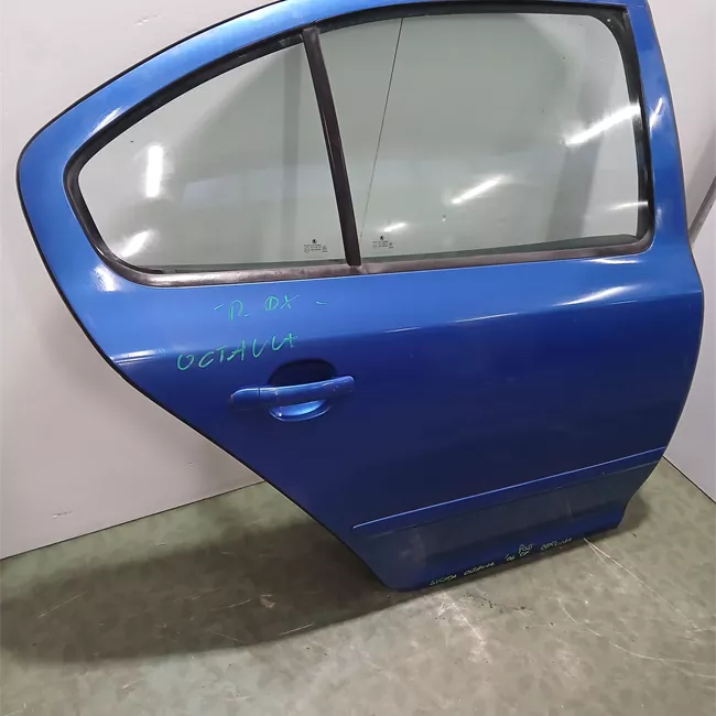 Porta posteriore destra