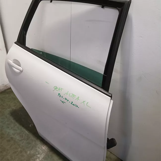 Porta posteriore destra