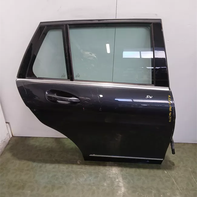 Porta posteriore destra