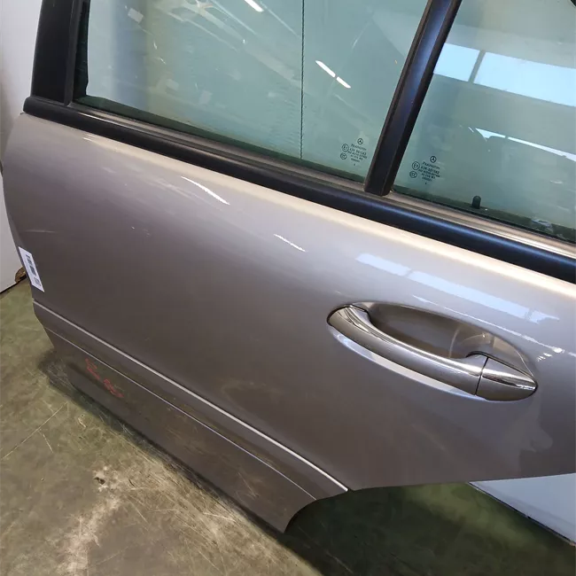 Porta posteriore sinistra