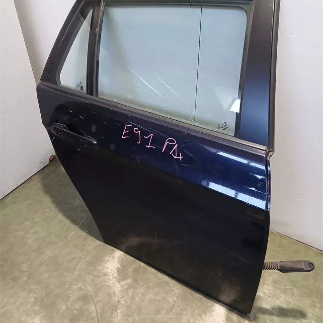 Porta posteriore destra