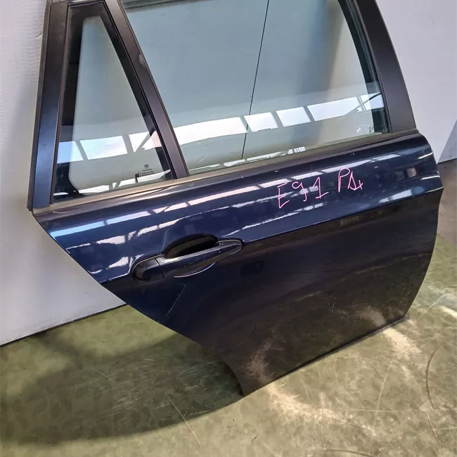 Porta posteriore destra