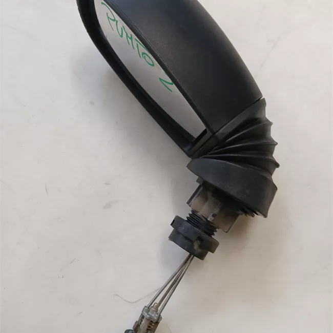 Retrovisore esterno sinistro