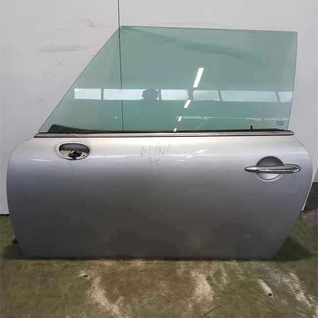 Porta anteriore sinistra