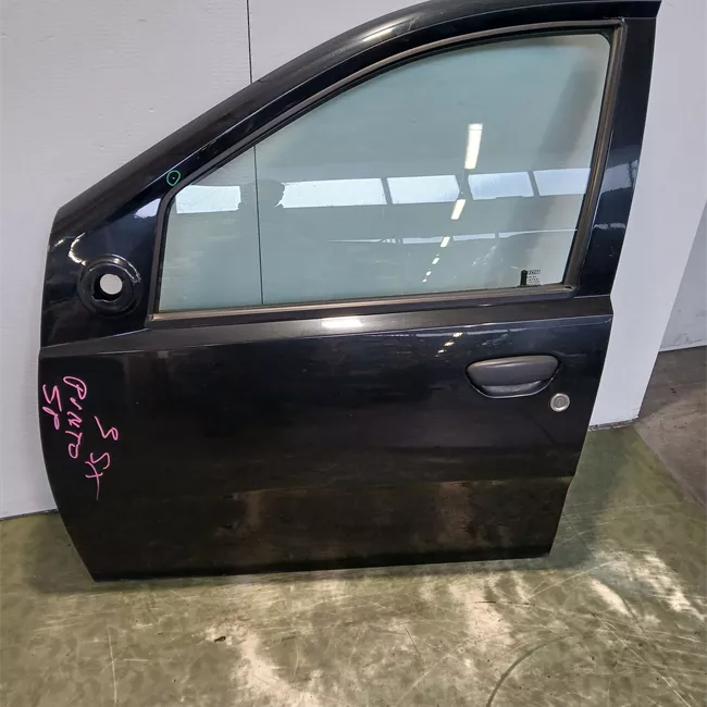 Porta anteriore sinistra