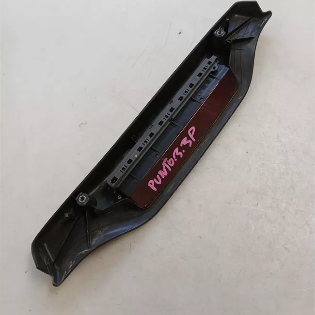 Fanale stop supplementare