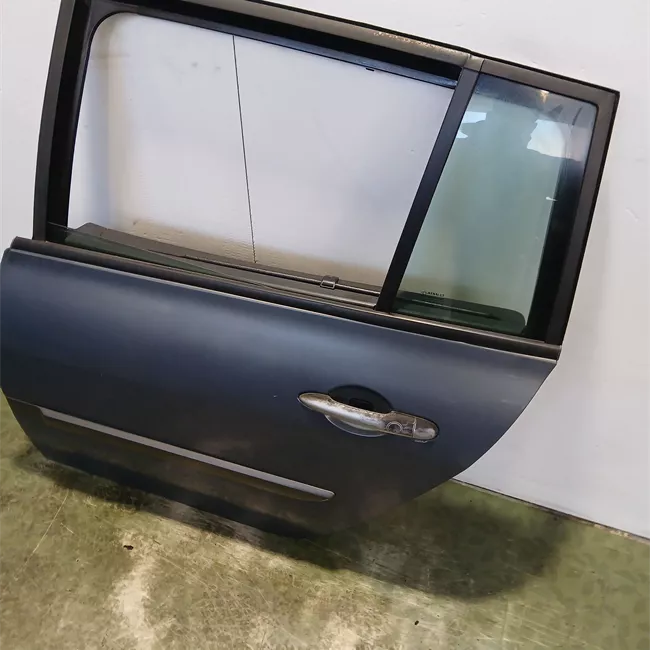 Porta posteriore sinistra