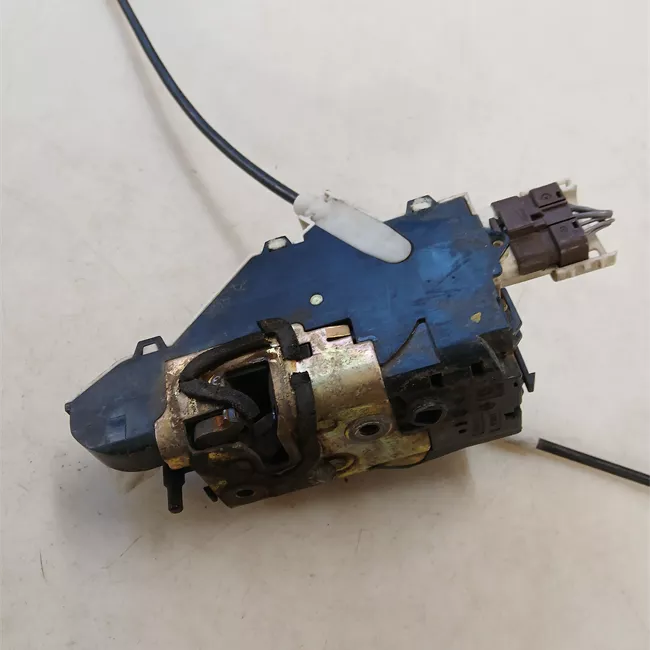 Serratura porta anteriore sinistra