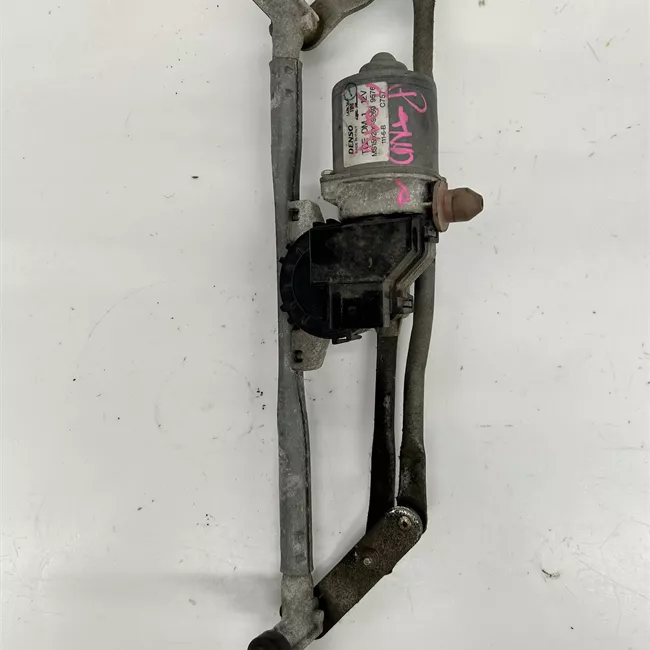 Meccanismo tergiparabrezza con motorino