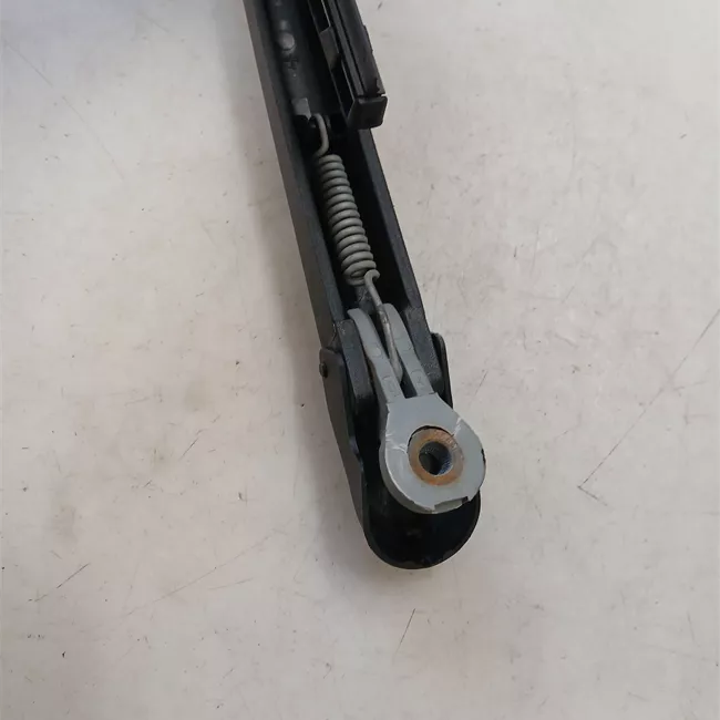 Braccio con spazzola tergilunotto