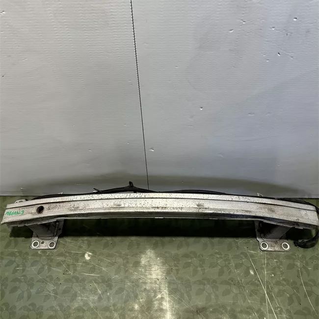 Traversa paraurti anteriore