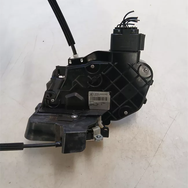 Serratura porta anteriore destra