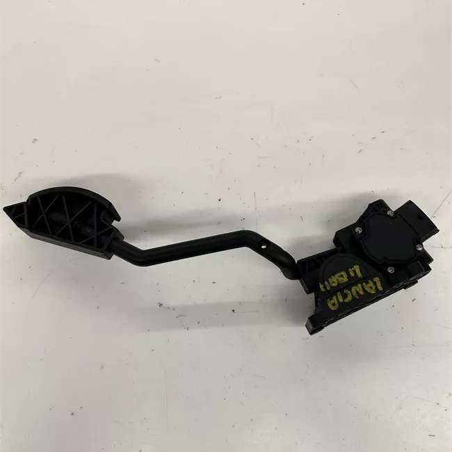 Pedale acceleratore Completo