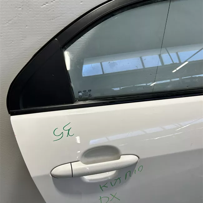 Porta posteriore destra