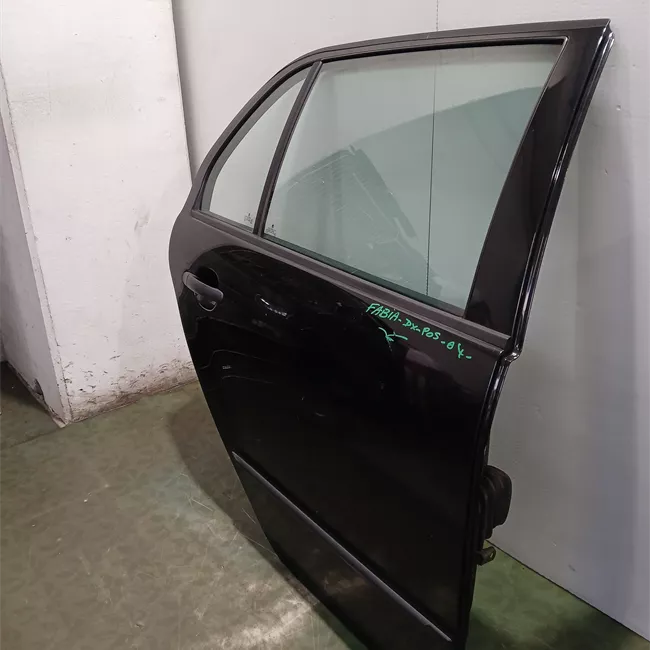 Porta posteriore destra