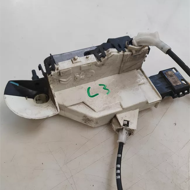 Serratura porta anteriore sinistra