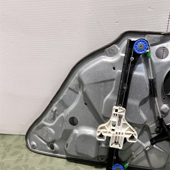 Alzacristallo porta posteriore sinistro