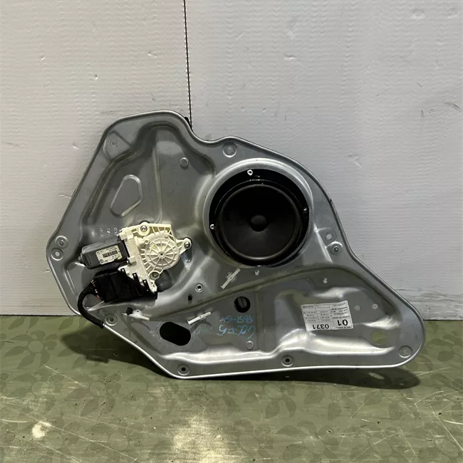 Alzacristallo elettrico porta posteriore sinistro