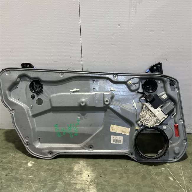 Motorino alzacristallo porta anteriore sinistro