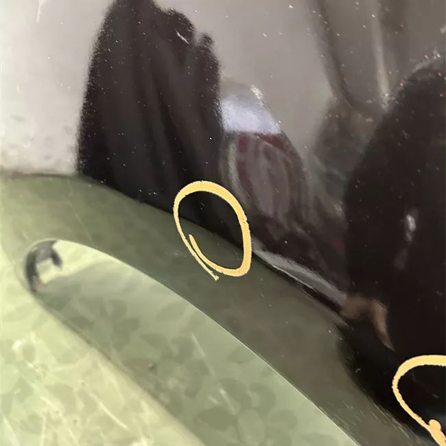 Parafango anteriore destro