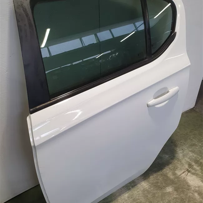 Porta posteriore sinistra